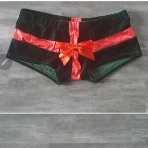 Velvet Christmas Present Pajama Short